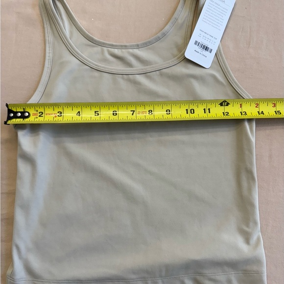 CRZ YOGA Mojave (tan) high neck  Tank Top Pilates Workout - Picture 5 of 6
